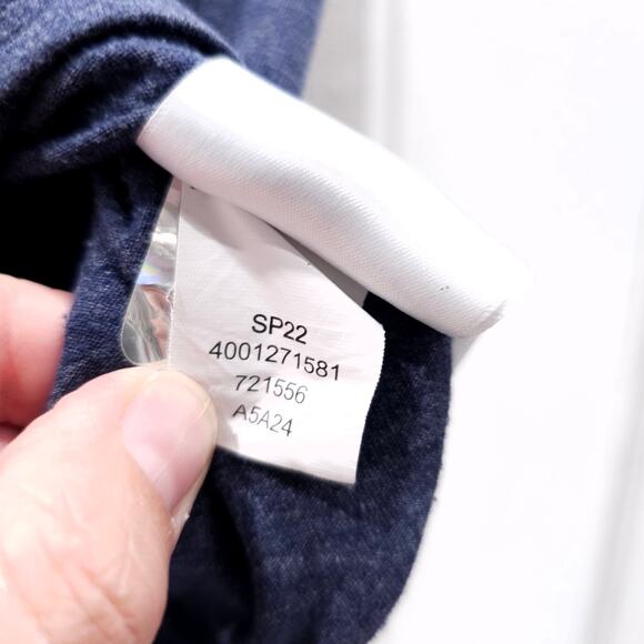 The North Face Shirt Girls Medium 10- 12 Extra Large Crop Top Blue Logo Spellout - Picture 4 of 4